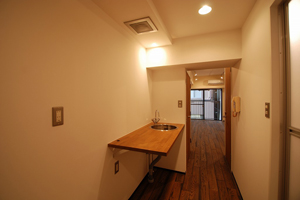 �o���R�j�[